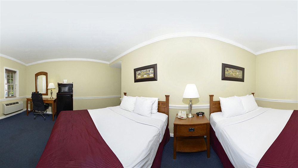 Clarion Inn Strasburg - Lancaster Zewnętrze zdjęcie